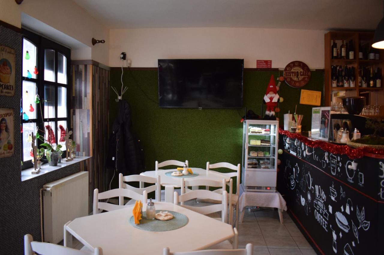 Ket Diofa Vendeghaz Hotel Felsotarkany Exterior photo